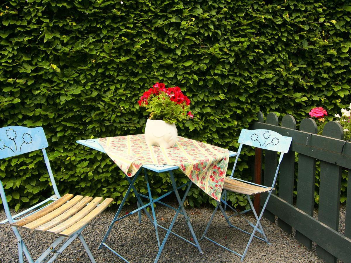 Independant Gite At The Calm Way In The Center Houffalize Exterior foto